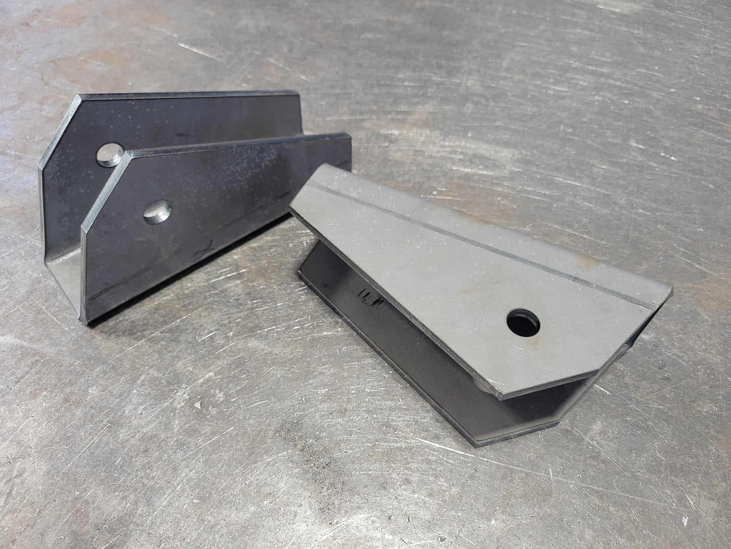 Universal 72in Weld On Traction Bar Kit