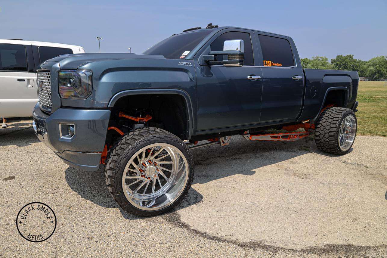 2011-2019' GM 2500/3500 UCF Bolt On Fabricated Traction Bar Kit
