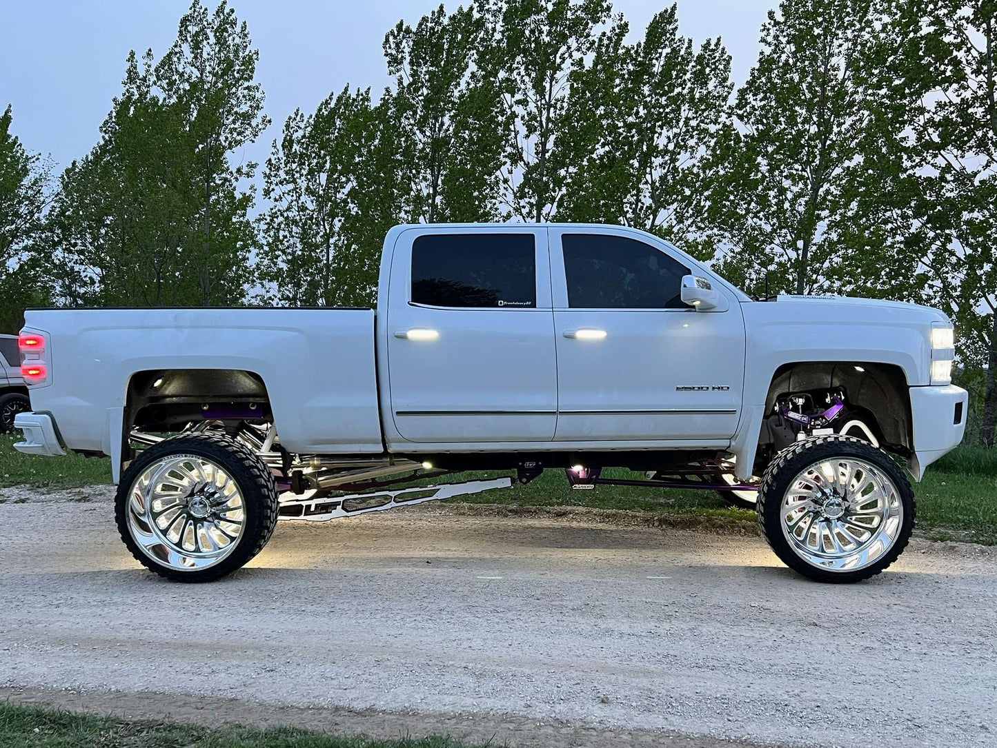 2011-2019' GM 2500/3500 UCF Bolt On Fabricated Traction Bar Kit