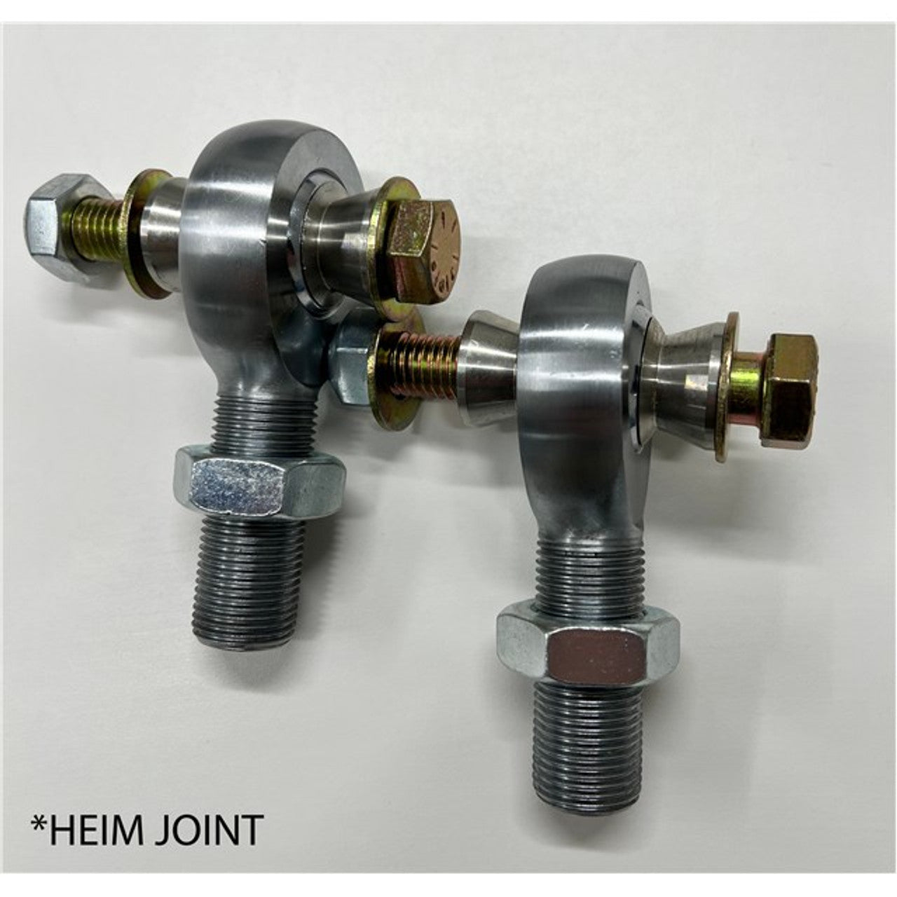 2011-19 GM 2500/3500 UCF Bolt On Traction Bar Kit