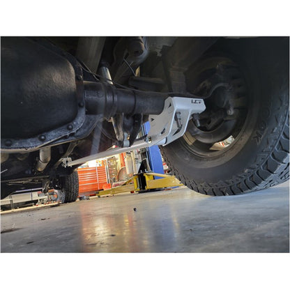 2017-'Current Ford F-250 F-350 F-450 Super Duty UCF Bolt On Traction Bar Kit